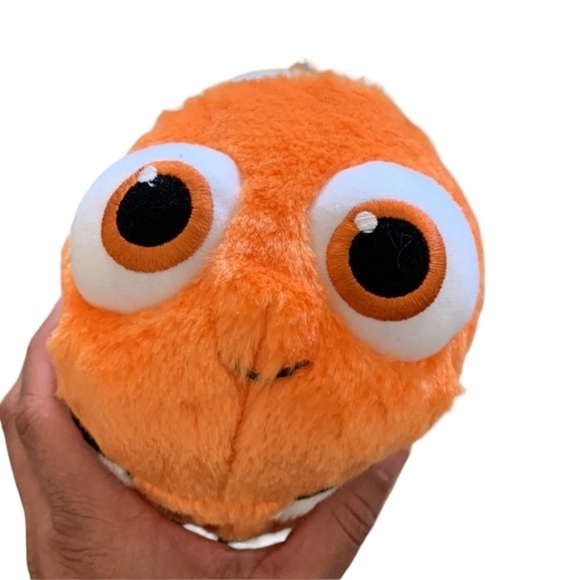 Disney Finding Nemo 13" - Picture 2 of 5